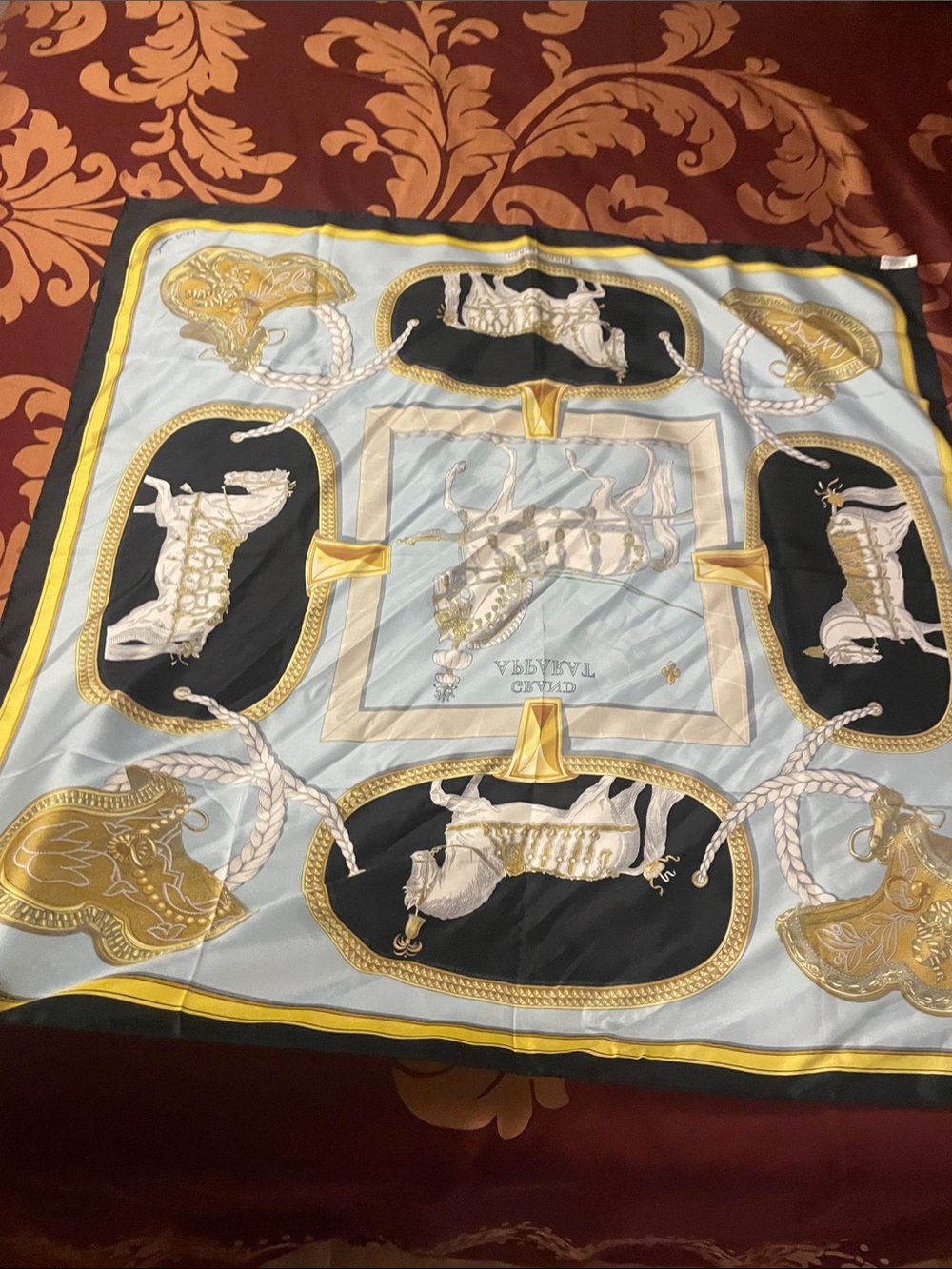 Vintage Hermes silk scarf - Picture 14 of 17